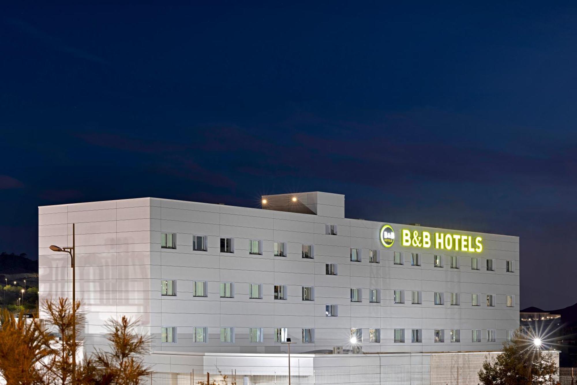 B&B Hotel Benidorm فينيسترات المظهر الخارجي الصورة